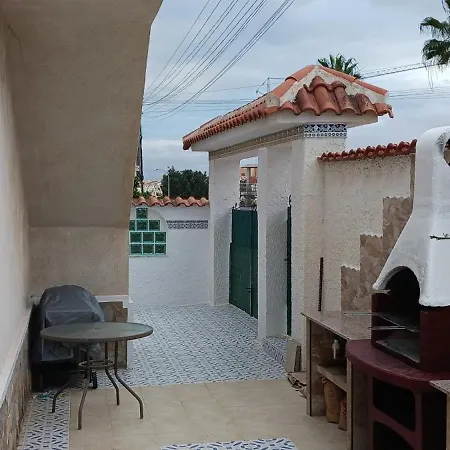Lovely Detached 3 Bedroom Villa, Communal Pool In Quesada Villa