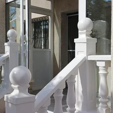 Lovely Detached 3 Bedroom Villa, Communal Pool In Quesada Villa *