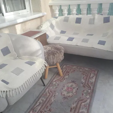 Lovely Detached 3 Bedroom Villa, Communal Pool In Quesada Villa *