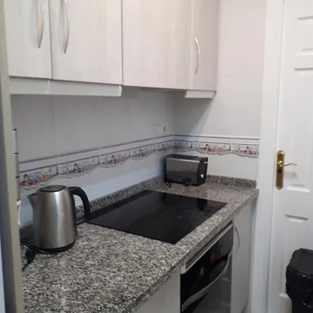 Villa Lovely Detached 3 Bedroom Villa, Communal Pool In Quesada