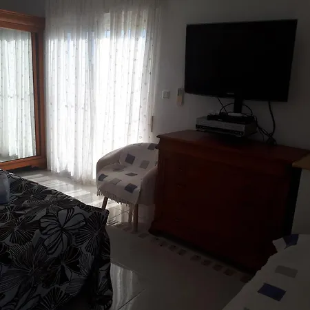 Lovely Detached 3 Bedroom Villa, Communal Pool In Quesada *