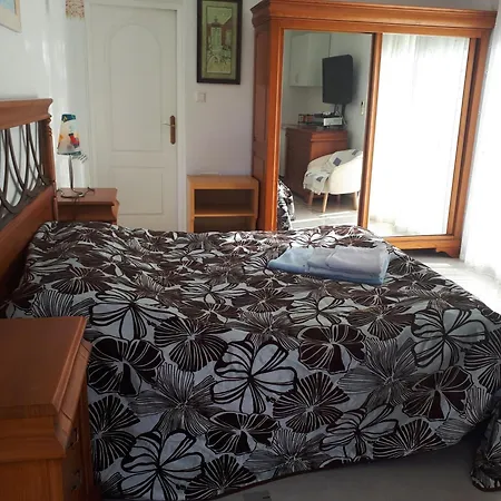 Villa Lovely Detached 3 Bedroom Villa, Communal Pool In Quesada *